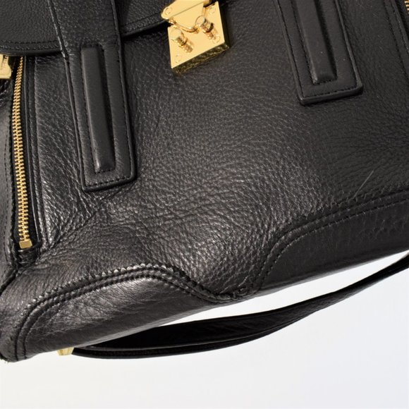 Danier Leather Black Handbag with Gold Hardware - Picture 5 of 7